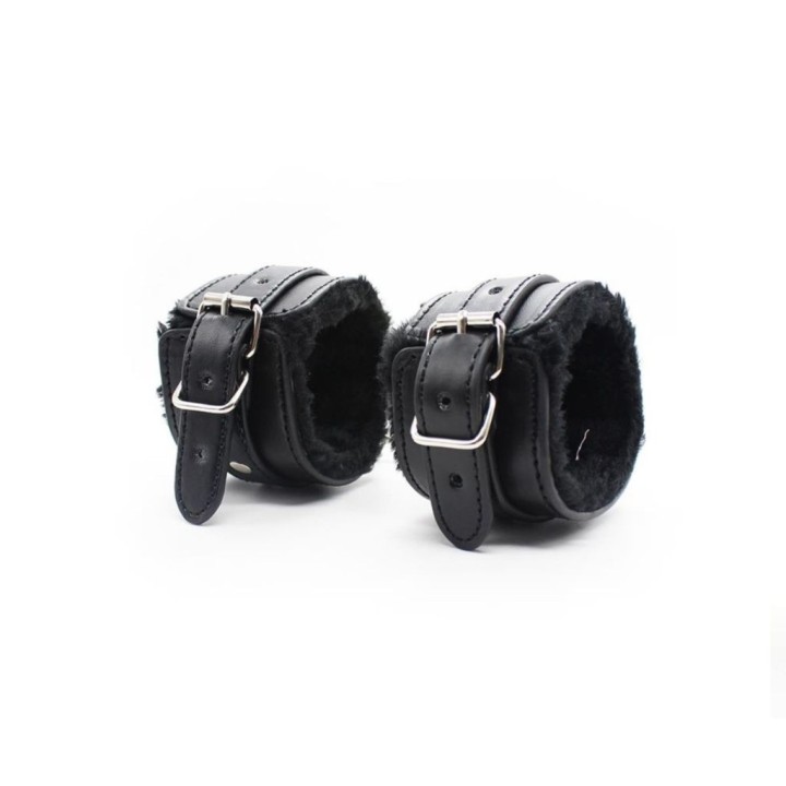 Esposas manos aterciopeladas ajustables set bondage 11 piezas IntoYou BDSM Line