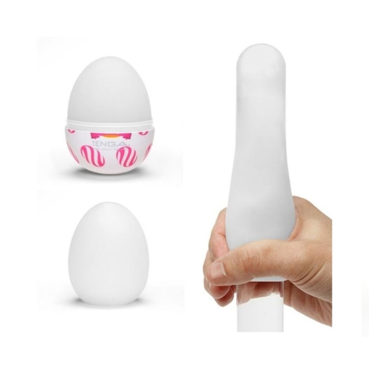 Tenga Egg Curl – Masturbador compacto en uso