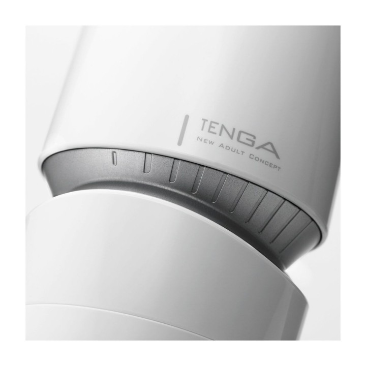 Detalle de TENGA AERO plata con sus con sus perfectas terminaciones.