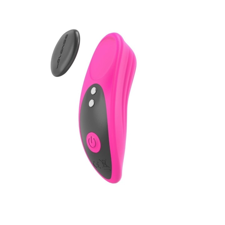 Imán de sujeción a la braguita del Ferrari de Lovense para sentir cada una de sus pulsasiones.