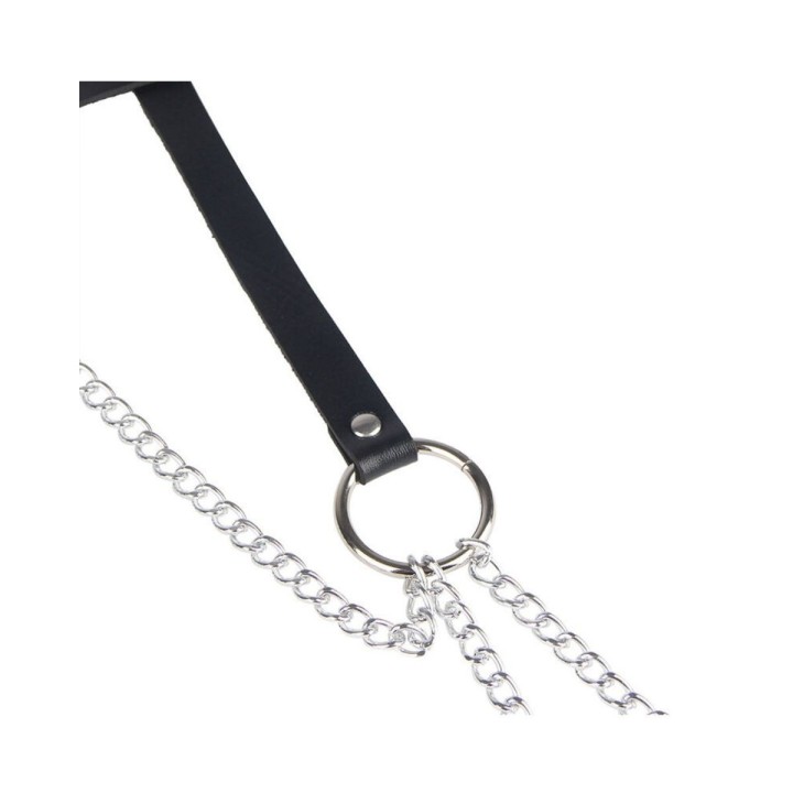 Ajuste de las cadenas con anillas de las cadenas colgantes del cinturón.