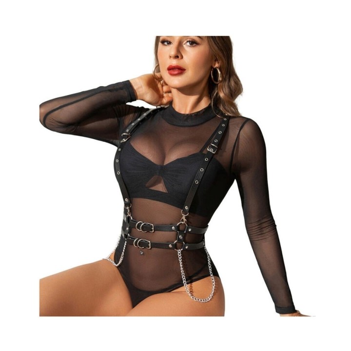 Modelo con el arnés de cintura y tirantes con vista de perfil de Subblime