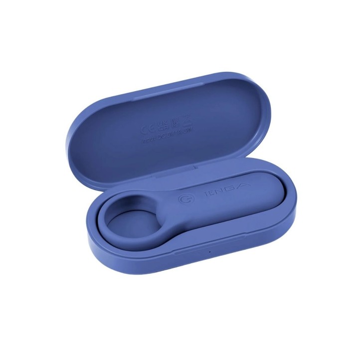 Presentación del Anillo PaiRing de Tenga, en su estuche protector y lugar de carga.