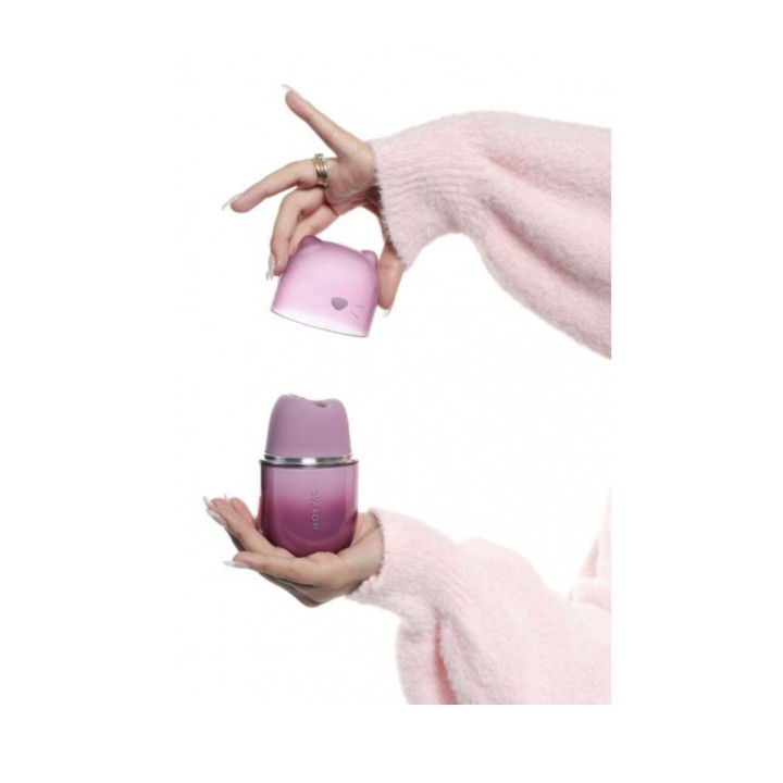 Su tamaño es ideal y muy manejable. Su recarga es por USB-C.