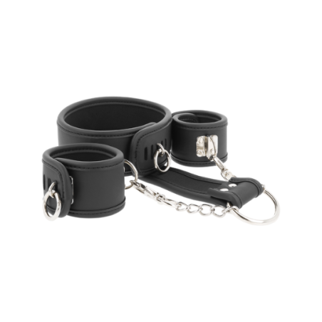 FETISH SUBMISSIVE COLLAR Y ESPOSAS CUERO VEGANO CON FORRO DE NOPRENO
