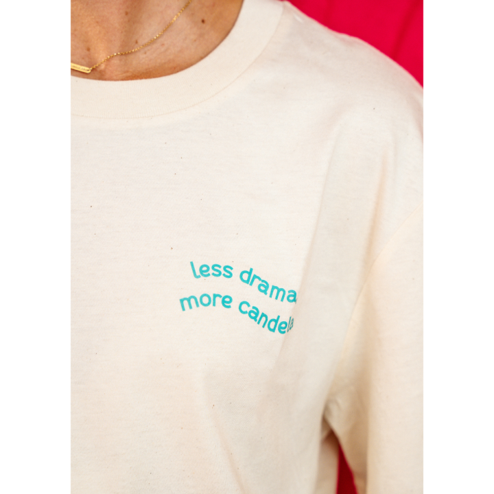Camiseta Less drama