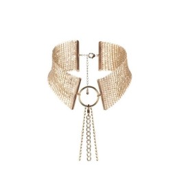 Elegante collar de cuello, ancho y realizado en malla, con cadena colgante a la espalda y rodeando la cintura, ajustable