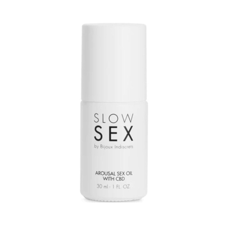 Aceite de masaje con CBD Slow Sex 30 ml, efecto relajante y sensual.