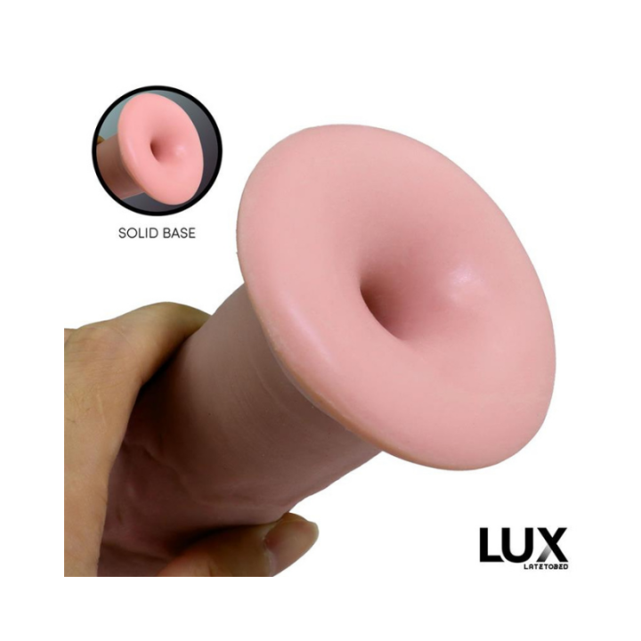 LUX Wolf Dildo Triple Densidad 7"